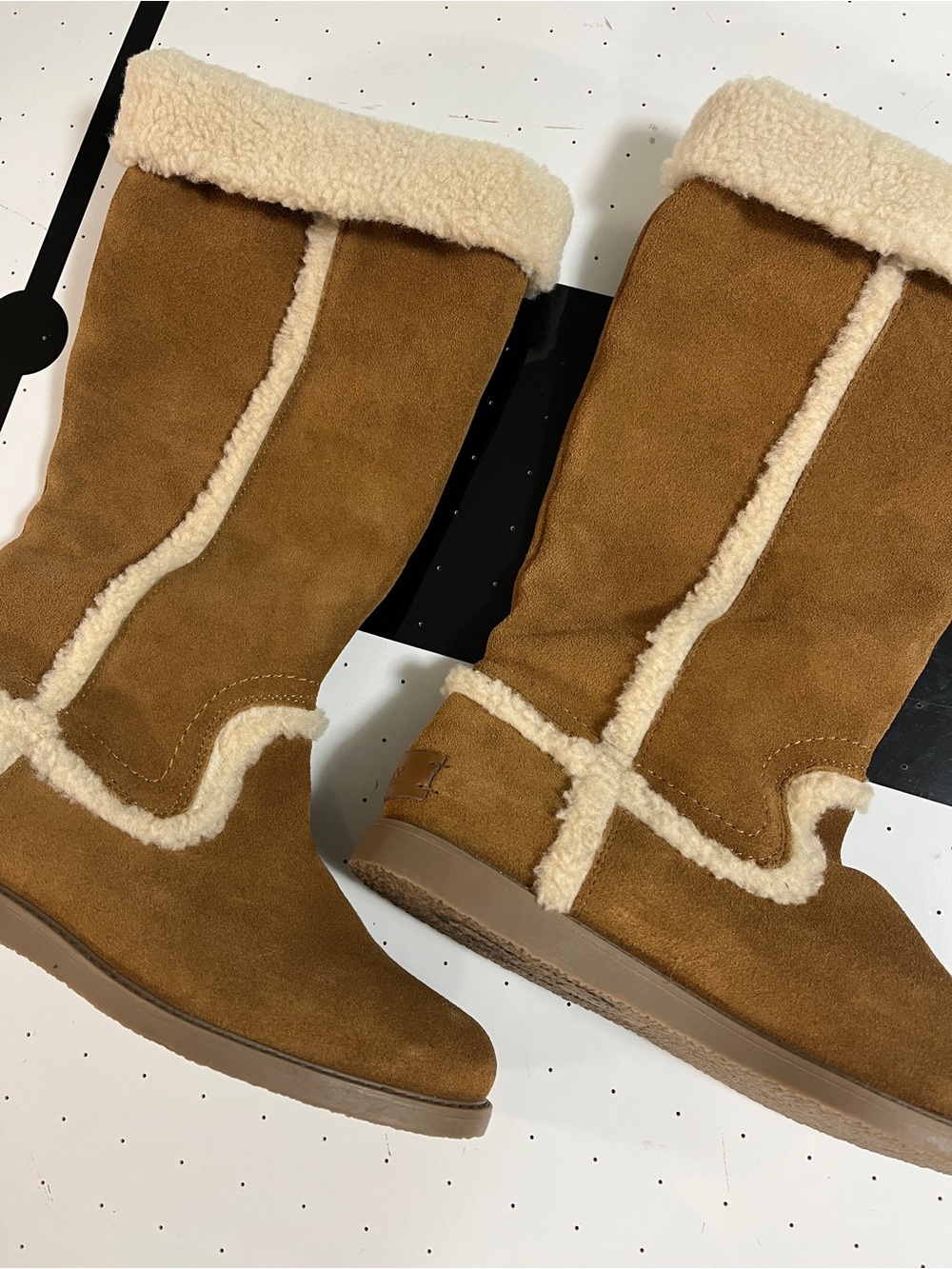 Bass Annabeth Chestnut Suede Tall Shearling-Trim Winter Boots size 8.5 women’s